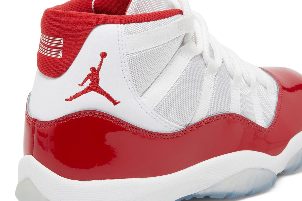 Air Jordan 11 Retro Cherry (2022)