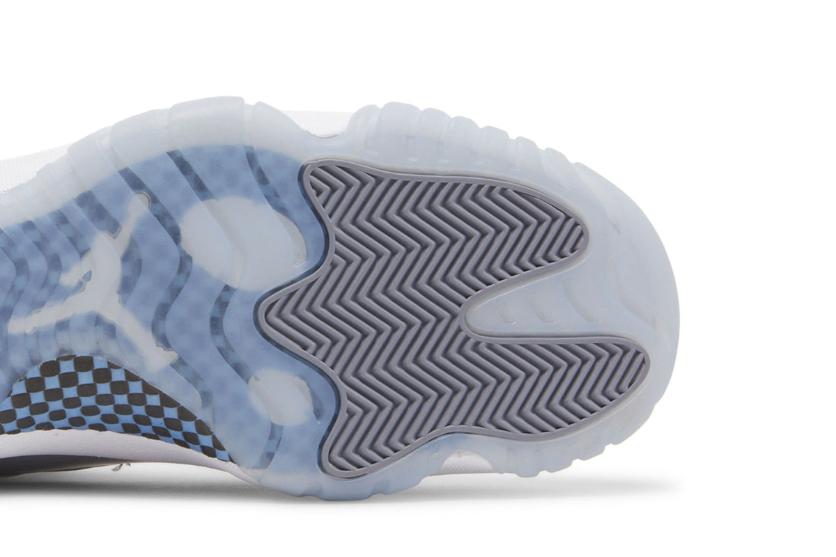 Air Jordan 11 Retro Low Cement Grey