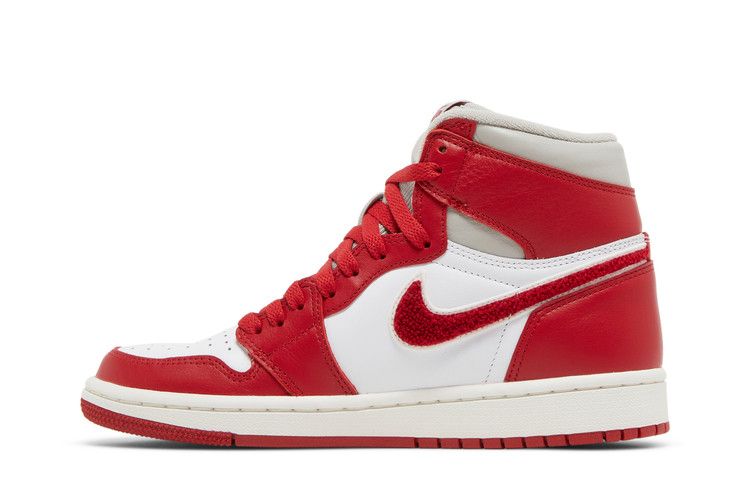 Air Jordan 1 High OG Varsity Red (Chenille)