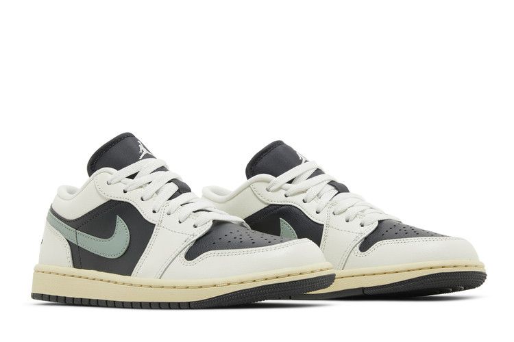 Air Jordan 1 Low Jade Smoke