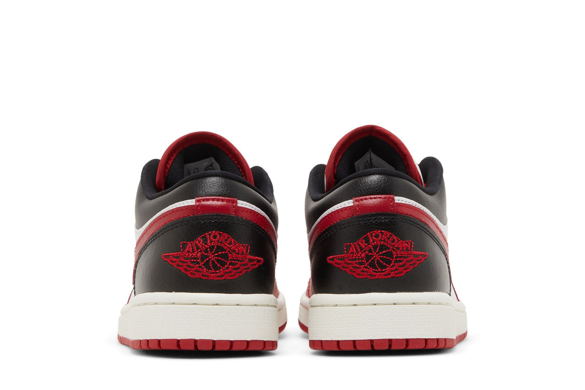 Air Jordan 1 Low Reverse Black Toe