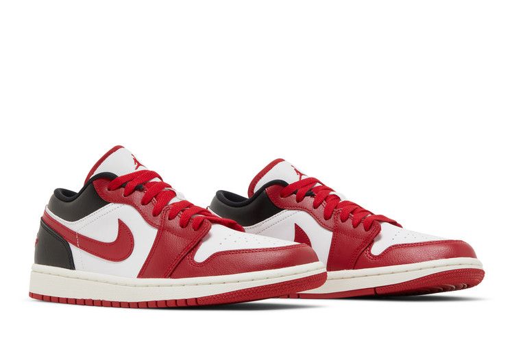 Air Jordan 1 Low Reverse Black Toe