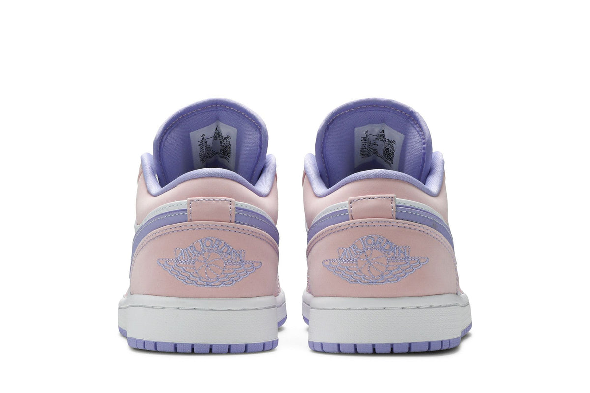 Air Jordan 1 Low SE Arctic Punch