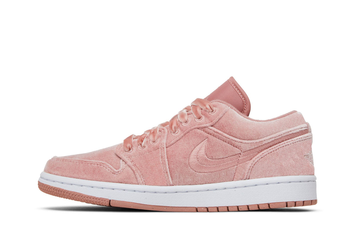 Air Jordan 1 Low SE Pink Velvet