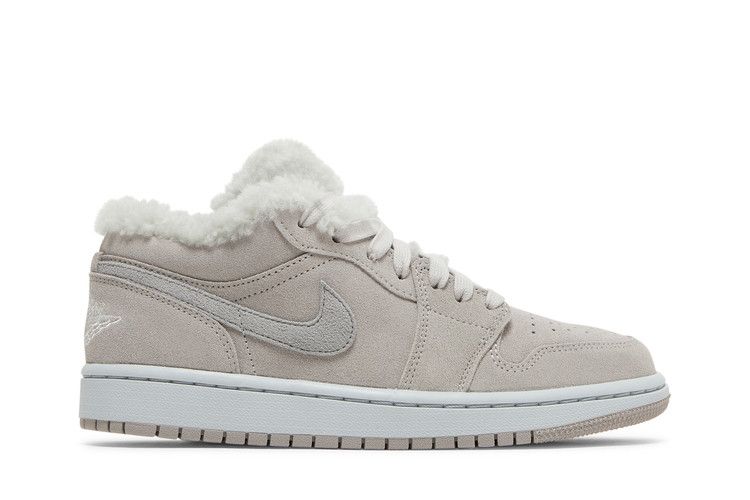 Air Jordan 1 Low SE Sherpa Fleece