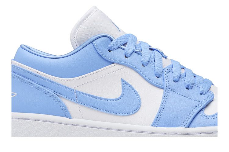 Air Jordan 1 Low UNC