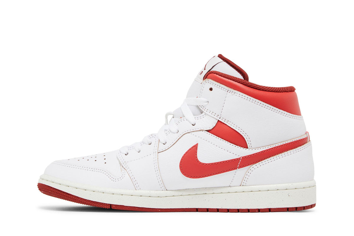 Air Jordan 1 Mid Dune Red