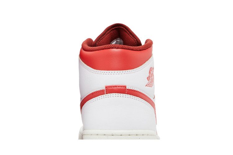 Air Jordan 1 Mid Dune Red