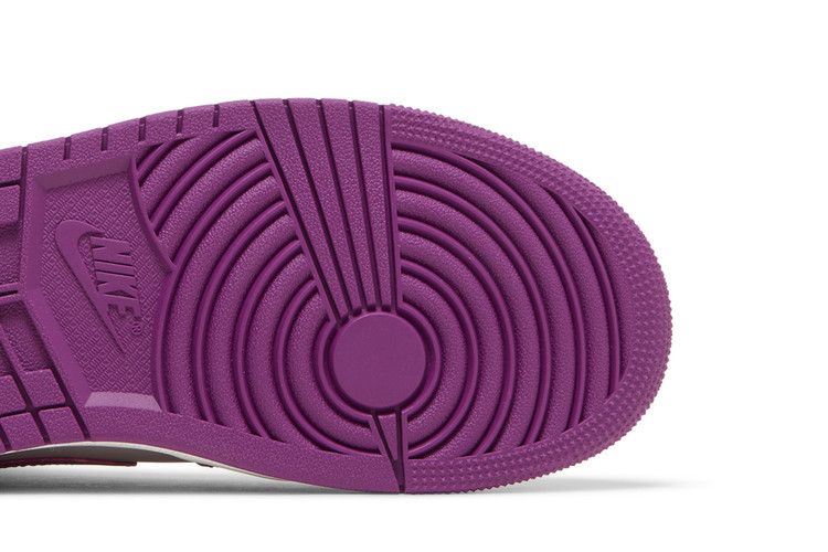 Air Jordan 1 Mid Magenta (2022)