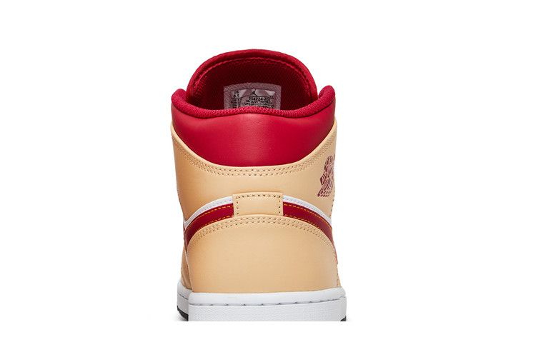 Air Jordan 1 Mid Onyx Curry