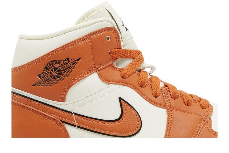 Air Jordan 1 Mid SE Sport Spice