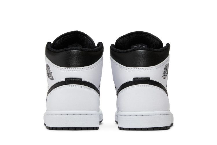 Air Jordan 1 Mid White Black