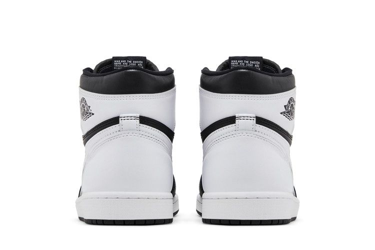 Air Jordan 1 Retro High OG Black White