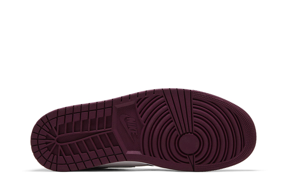 Air Jordan 1 Retro High OG Bordeaux