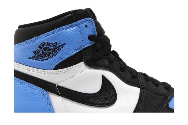 Air Jordan 1 Retro High OG UNC Toe