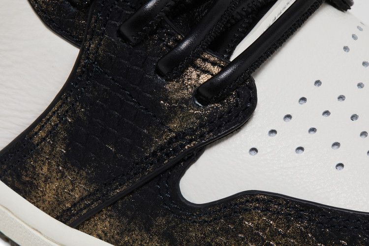Air Jordan 1 Retro High OG Xuanwu Year of the Snake