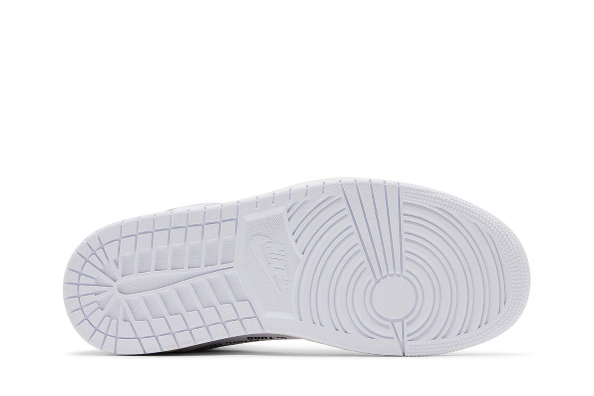 Air Jordan 1 Retro High Off-White Alaska