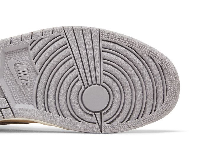 Air Jordan 1 Retro High Pale Ivory
