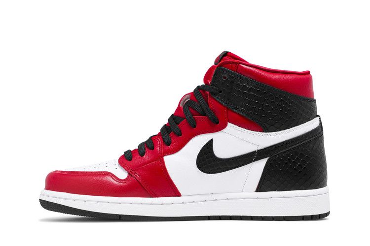 Air Jordan 1 Retro High Satin Snake Chicago