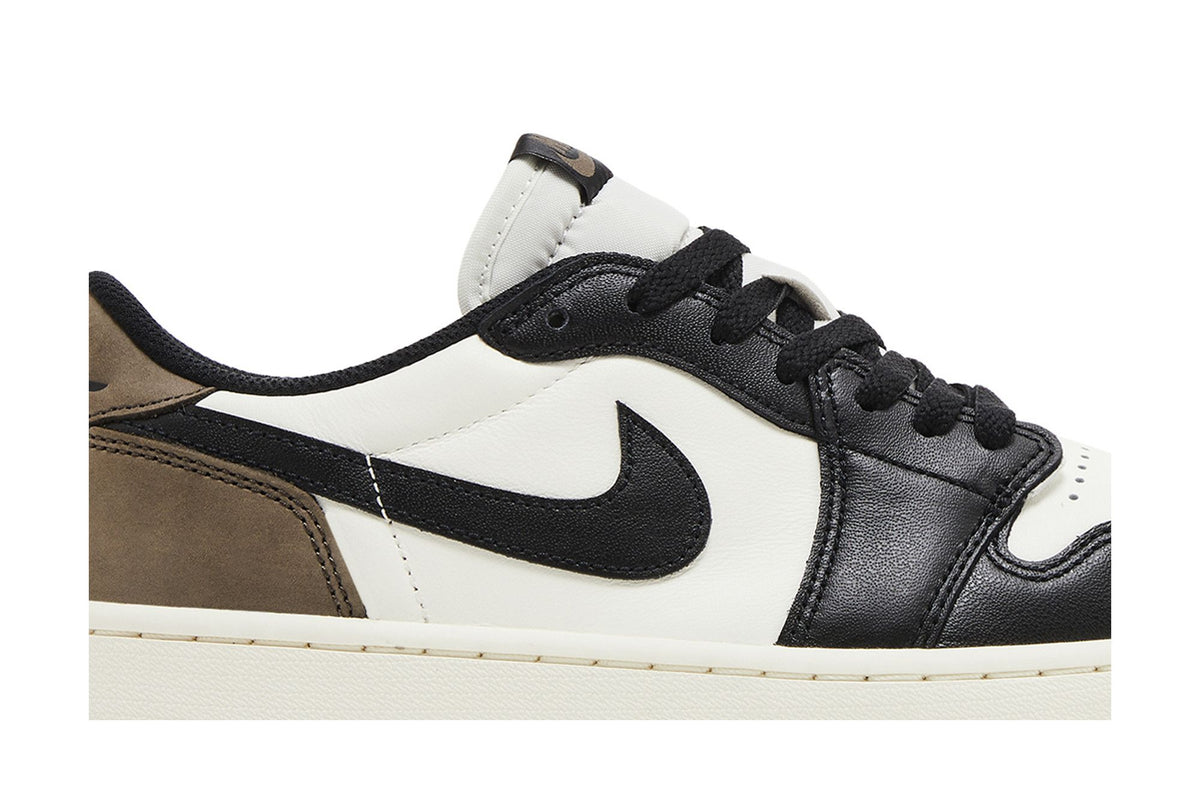 Air Jordan 1 Retro Low OG Mocha