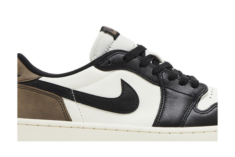 Air Jordan 1 Retro Low OG Mocha
