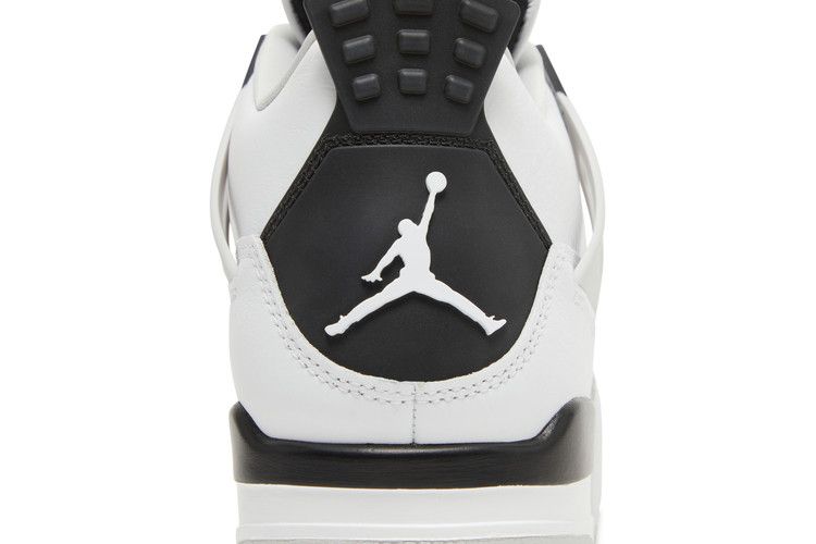 Air Jordan 4 Military Black