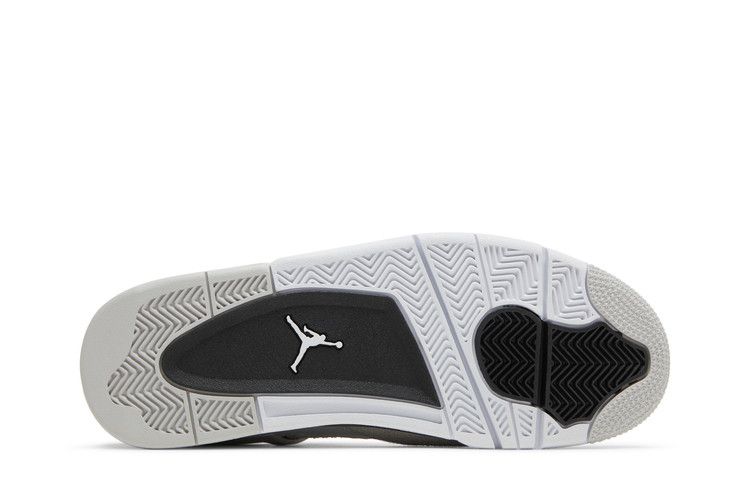 Air Jordan 4 Military Black