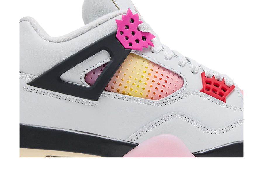 Air Jordan 4 Comic - detail des oeillets en eclat de bande dessinee