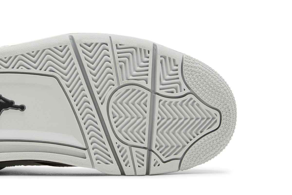 Air Jordan 4 Retro Platinum Gold