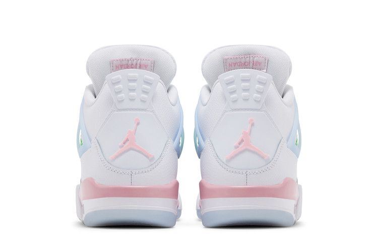 Air Jordan 4 Retro Valentine's Day (2026)