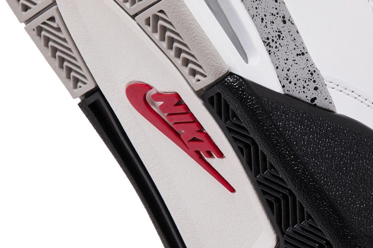 Air Jordan 4 Retro White Cement (2025)