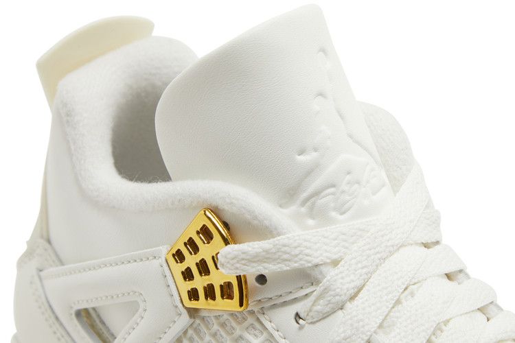 Air Jordan 4 Sail Metallic Gold