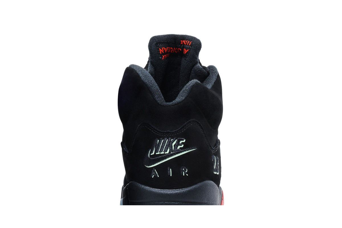 Air Jordan 5 Retro Halloween