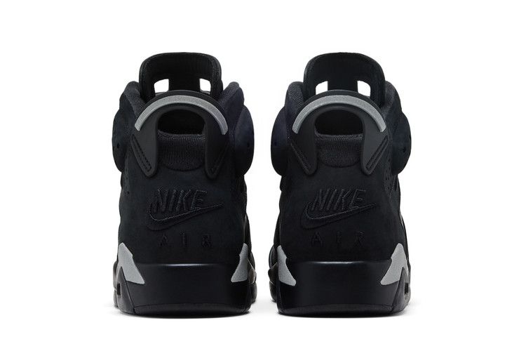 Air Jordan 6 Retro Cap and Gown