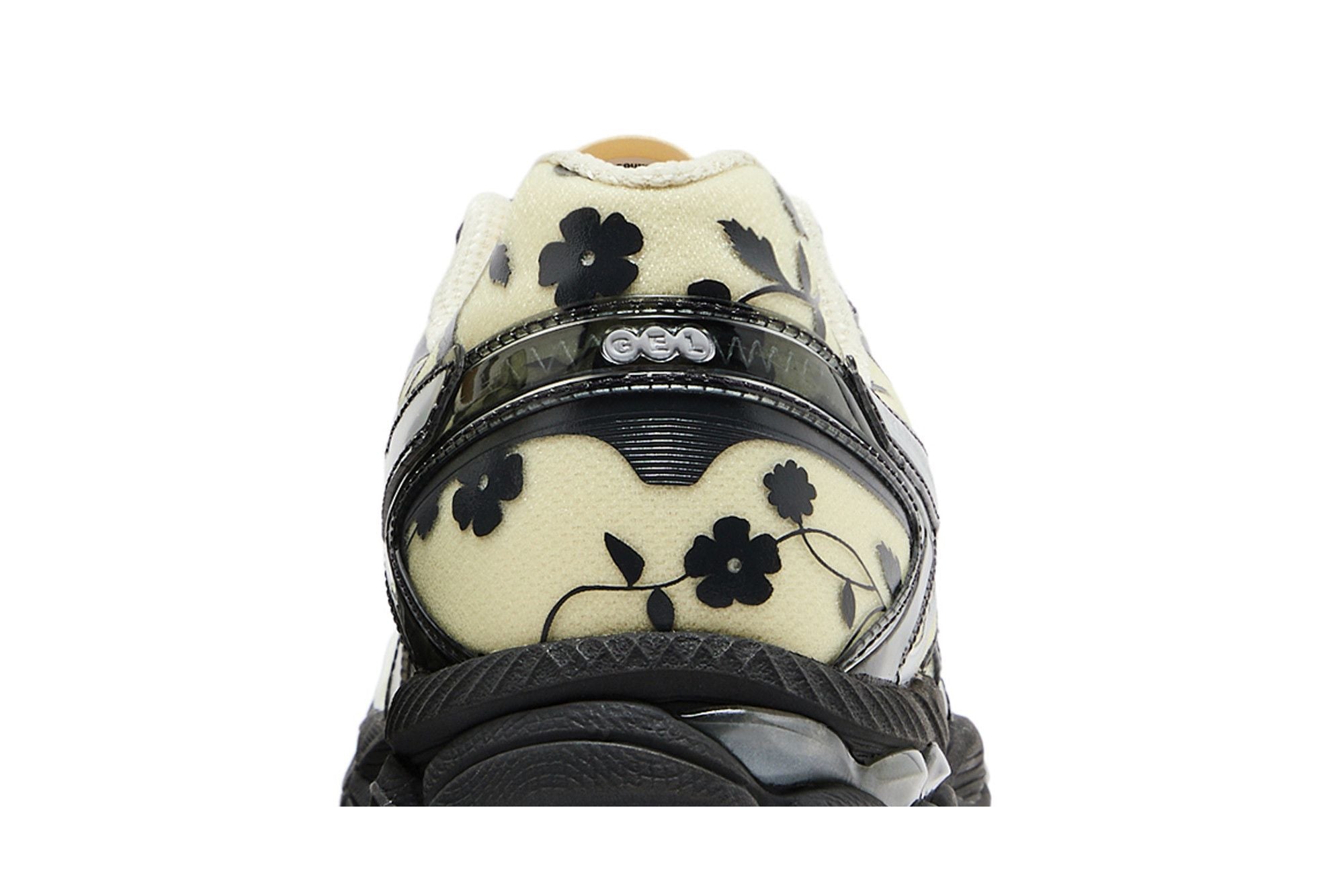 Asics Gel-Cumulus 16 Cecilie Bahnsen Floral Pack Ivory Black