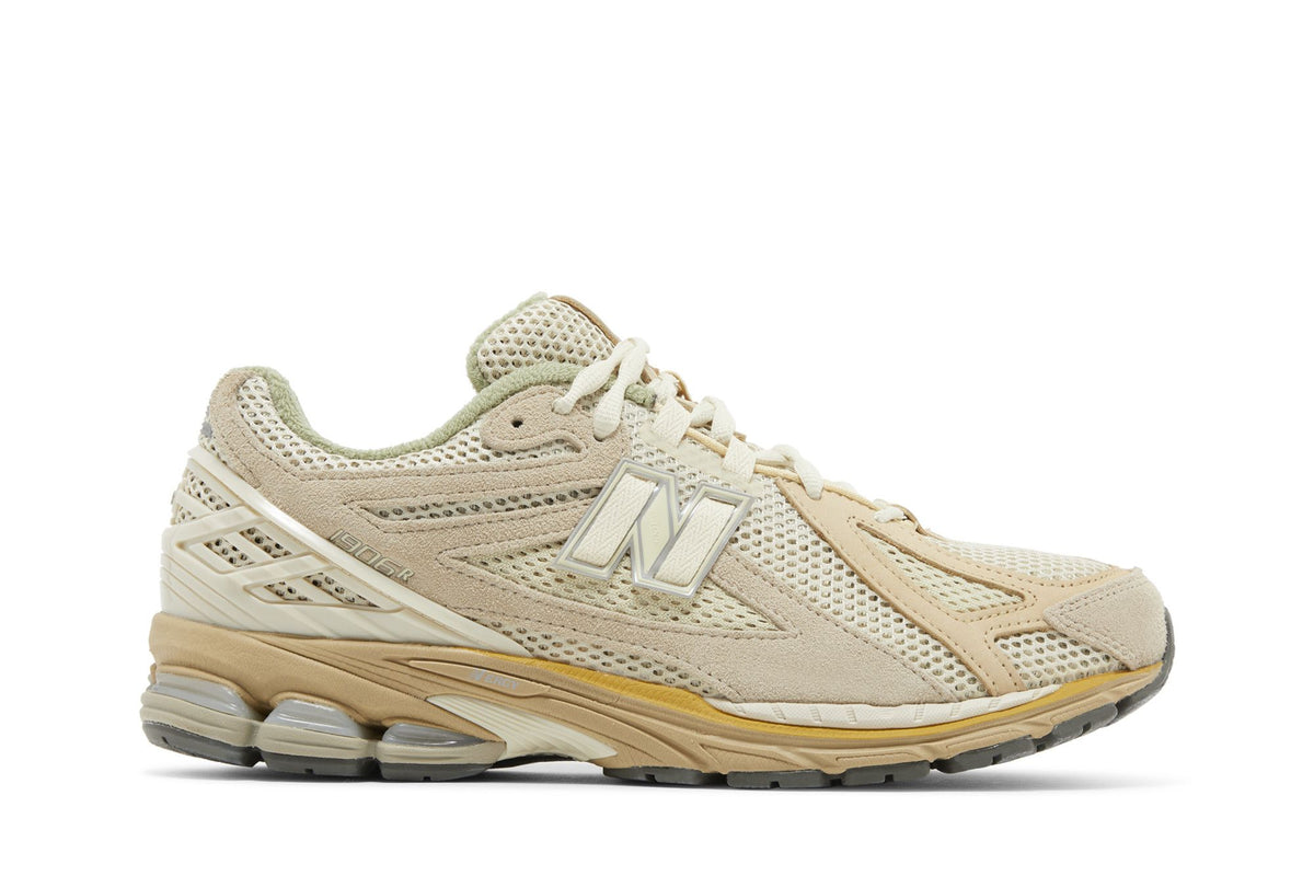 New Balance 1906R AURALEE Bone White