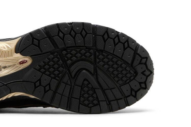New Balance 1906R Kith Black