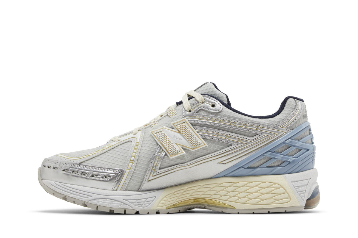 New Balance 1906R Kith White Blue