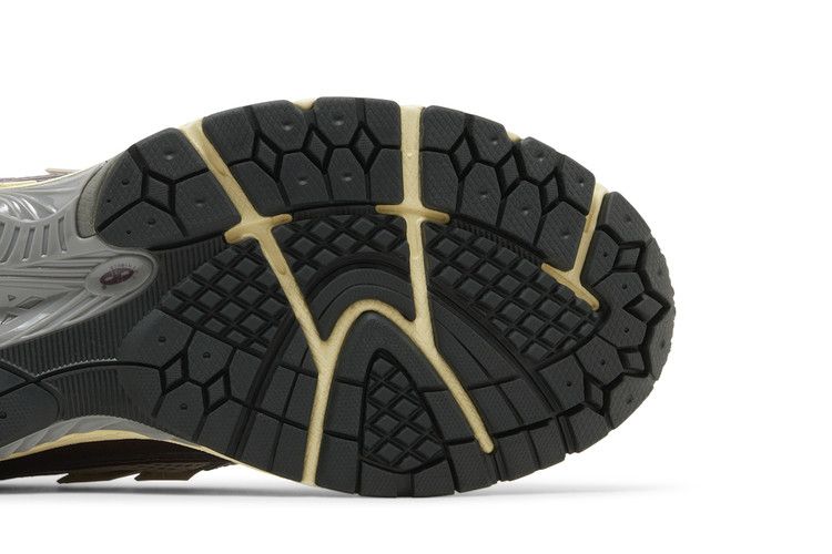 New Balance 1906R Licorice