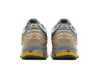 New Balance 1906R Metallic Teal