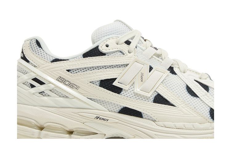 New Balance 1906R Polka Dot Sea Salt
