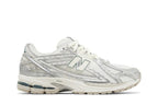 New Balance 1906R Silver Metallic Cream