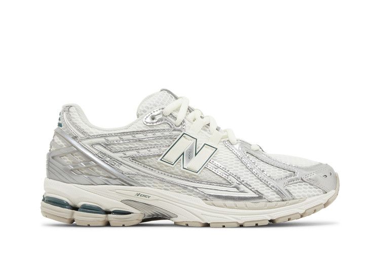 New Balance 1906R Silver Metallic Cream
