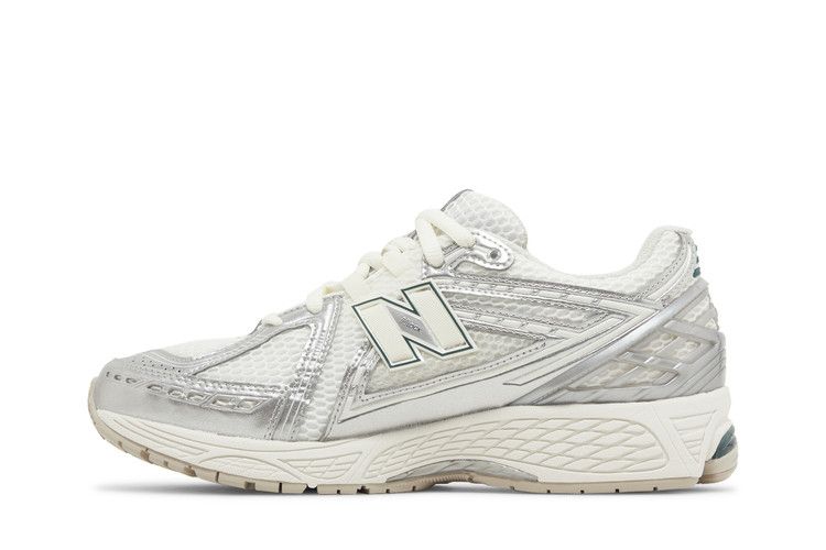 New Balance 1906R Silver Metallic Cream