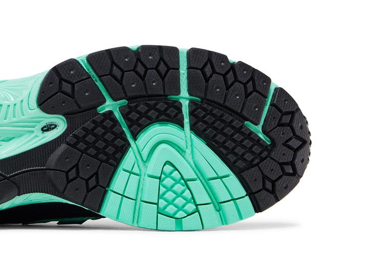 New Balance 1906R Size? Green Black