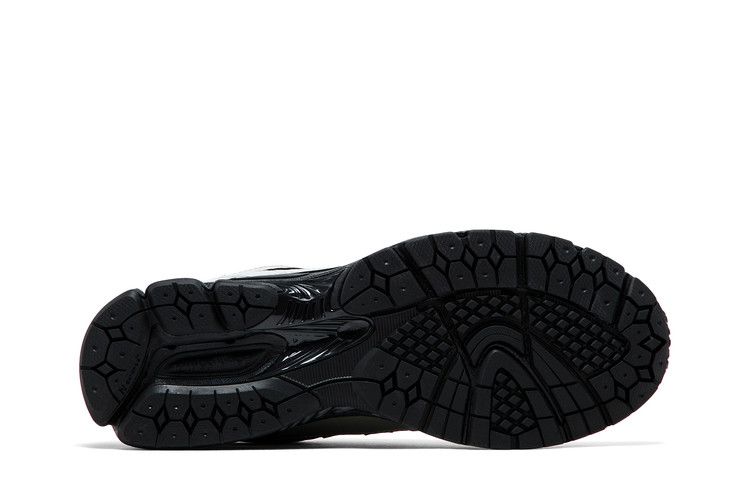 New Balance 1906R The Basement Black Silver