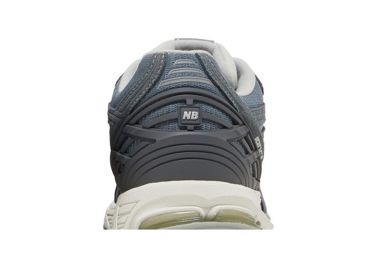 New Balance 1906R Titanium