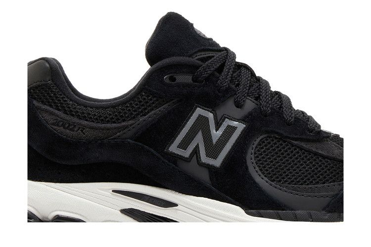 New Balance 2002R Black Gunmetal