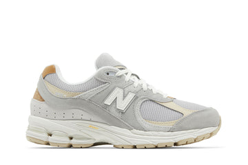 New Balance 2002R Concrete Grey, gris clair et crème