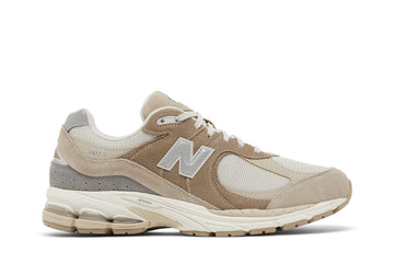 New Balance 2002R Driftwood Sandstone, beige taupe